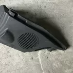 Бу обшивка багажника задняя левая Renault Laguna 1, 7700821392 хетчбэк