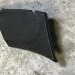Бу защитная сетка динамика правая 7700824910 Renault Laguna 1