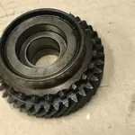 Бу шестерня 5-й передачи 39x31 зуб КПП JR5 Renault 8200916128 Laguna,  Scenic, Fluence