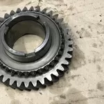 Бу шестерня 2-й передачи оригинал Chery Amulet 1.6L,  A11-3AD015311261AC