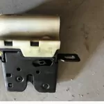 Бу замок стекла крышки багажника Renault Laguna 2,  8200000894,  7700430941.