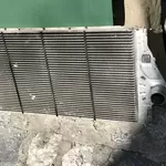 Б/у радиатор интеркулера 8200075810 Renault 2.2 dci,  Espace 4,  Laguna 2,  Vel Satis