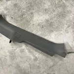 Бу накладка порога внутренняя задняя правая Renault Laguna 2,  8200000258,  8200074590