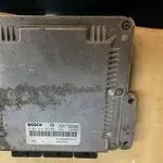 Бу блок управления двигателем Bosch 0281010297,  HOM8200048297,  8200183768 Renault Laguna 2,  1.9 dci