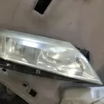 Бу корпус фары правый Renault Laguna 2, 8200002847, дефект-трещинка, крепления все целые