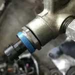 Б/у датчик давления топлива Renault 8200610764, 0281002801,