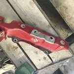 Бу кронштейн правого переднего крыла Renault Scénic 2 7782629265,  7782115496