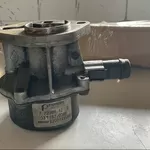 Бу вакуумный насос Renault 146502217R,  8201005297,  8200577771,  8200404542,  8200113585,  8200327149 Megane Kangoo Dokker Duster