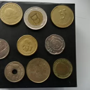 монеты и банкноты