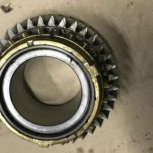 Бу шестерня 3-й передачи 37 зубов Renault,  7701715369