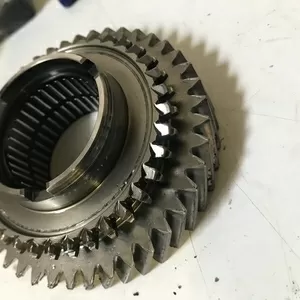 Бу шестерня 3-й передачи 43 зуба КПП PK6 8200501416 Renault Laguna Trafic Master