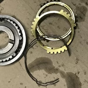  Бу муфта синхронизатора 5-6 передача PK6,  36 зубов,  7701478977 Renault Laguna Trafic