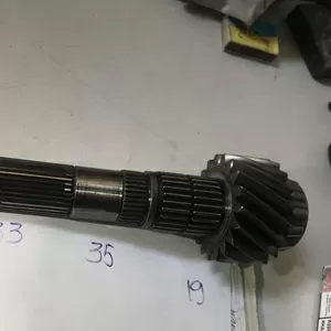 Бу вал вторичный 1-2,  5-6 передачи 6-ст. КПП 19 зубов Renault Laguna 2.