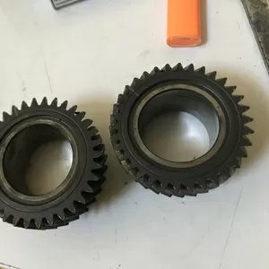 Бу шестерня 4-й передачи 34x35 ведомая Renault 7701715364 Laguna Megane Kangoo