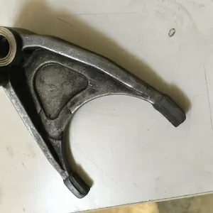 Бу вилка 5-й передачи КПП JR5,  8200730478 Renault Laguna Megane Kangoo