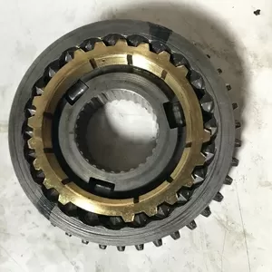 Бу муфта синхронизации 3-4 передачи КПП Renault ,  39x24 зубов,  7701717352