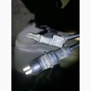 Б/у датчик ABS задний Renault Laguna 2,  8200084126