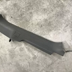 Бу накладка порога внутренняя задняя правая Renault Laguna 2,  8200000258,  8200074590