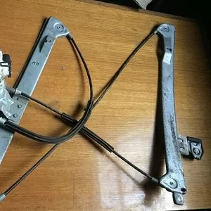 Б/у стеклоподъемник Smart Forfour 454,  Mitsubishi Colt 4,  0130822207,  передний правый