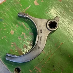 Бу вилка задней передачи КПП ND0 Renault Megane Scenic 2,  8200166800