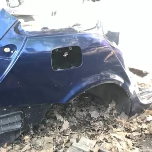 Бу задняя правая четверть крыло Renault Laguna 2 универсал 7751476031,  760300368R