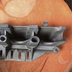 Б/у кронштейн двигателя 7700110112 Renault,  Рено, 