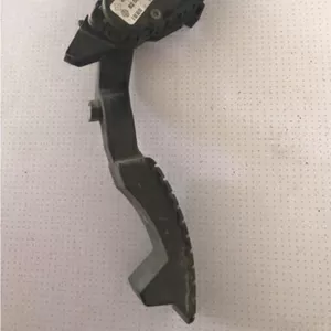 Бу педаль газа акселератора Renault Laguna 2,  8200002904
