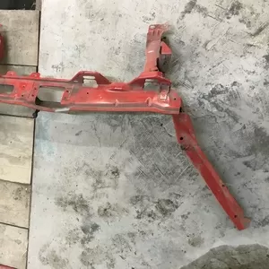 Бу суппорт радиатора,  панель крепления фар,  телевизор Mercedes W168,  A1686208534,  небольшой дефект