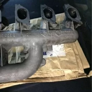 Б/у коллектор впускной Renault 82000358 Laguna Trafic 1.9dci