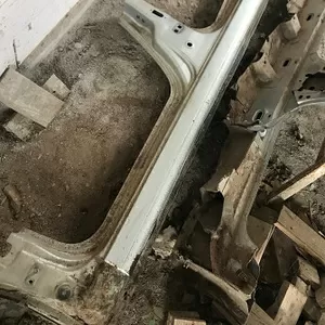 Бу порог левый Renault Laguna 2,  лифтбек,  7751475980,  764614135R