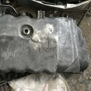 Бу поддон масляный вареный Renault 8200066133,  8200760467,  8200221013,  8200066130,  8200033707,  Laguna Megane Trafic Master
