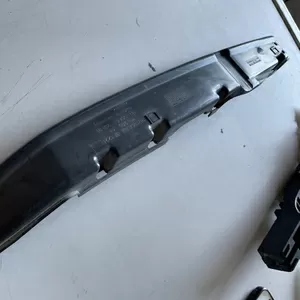 Бу накладка дверной карты задней правой Smart Forfour W454 A4547320221,  MN900564