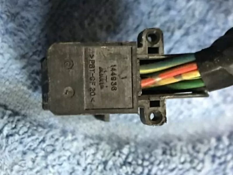 Бу разъём фишка Mercedes AMP 144936 18 pin . 3