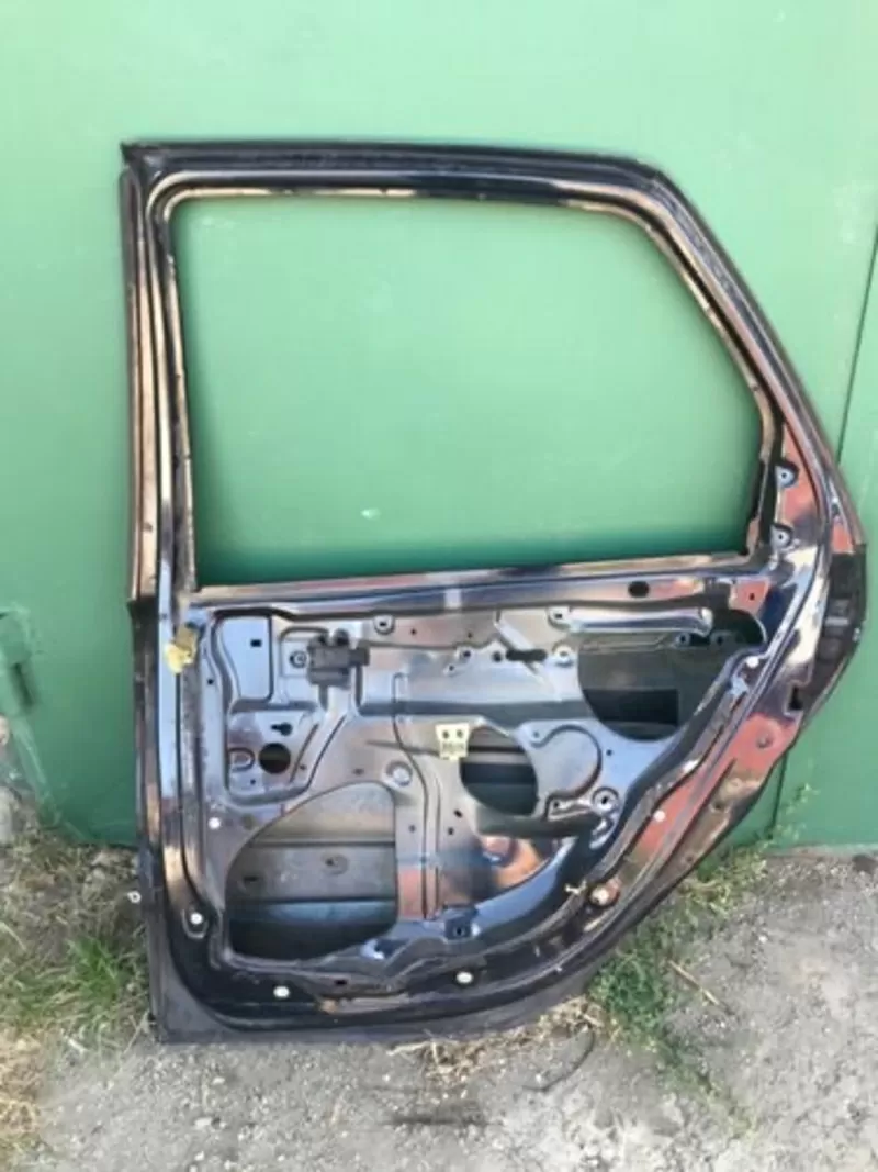 Бу дверь задняя правая Renault Scenic 1,  7751472134,  7751472140  2