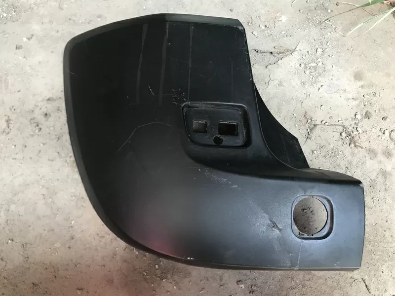 Бу накладка заднего бампера левая Renault Scenic 2,   8200228105