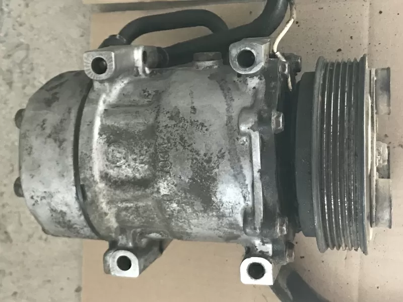 Бу компрессор кондиционера Renault Laguna 1,  7700859676D