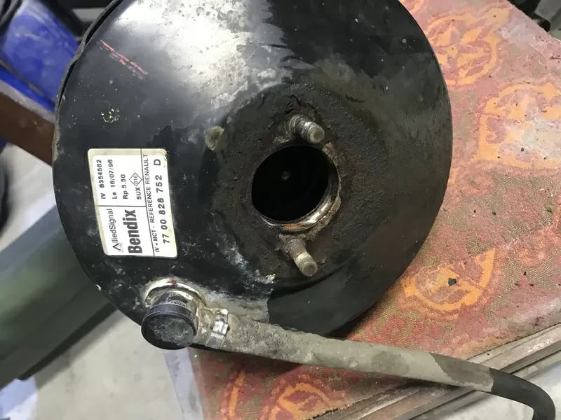 Бу вакуумный усилитель Renault Laguna 1,  7700828752,  7700828752D
