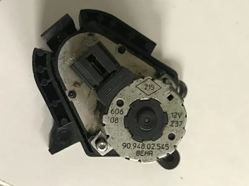 Бу моторчик заслонки печки Renault Laguna 1,  90.948.02.545,  9094802545