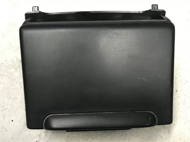 Бу центральная консоль магнитолы Renault Laguna 1,  7700822391,  7700823148