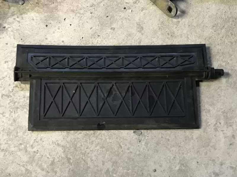 Бу заслонка печки Renault Laguna 1,  9070526735