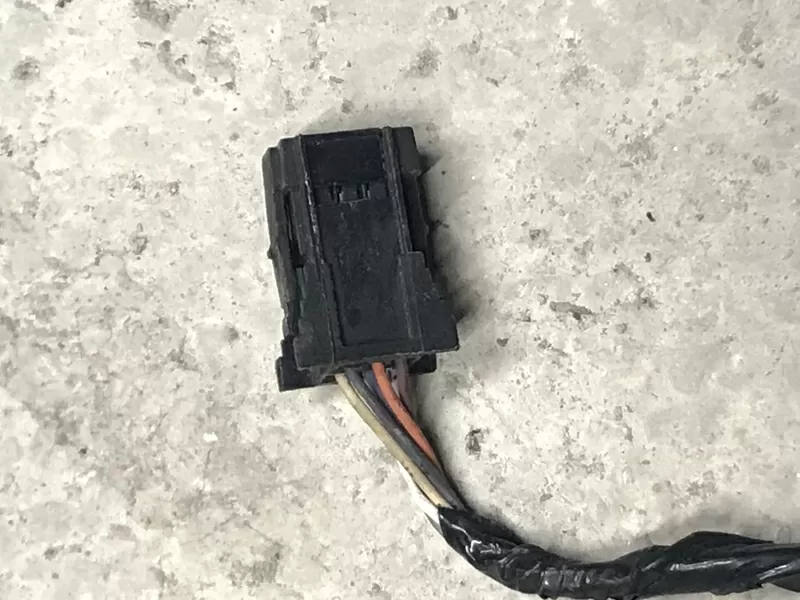 Бу разъём фишка Renault 6 pin,  197614 2