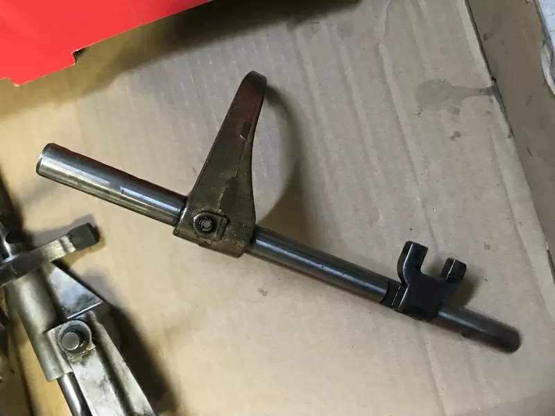 Бу вилка включения 3-4 передачи КПП JC5 7700850698 Renault Laguna 1,  Megane 1,  Kangoo 1,  Clio 2