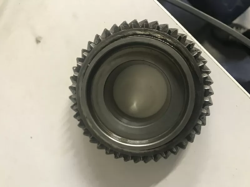 Бу шестерня  2-й передачи Renault  43 зуба,  8200916104,  Laguna Megane Kangoo