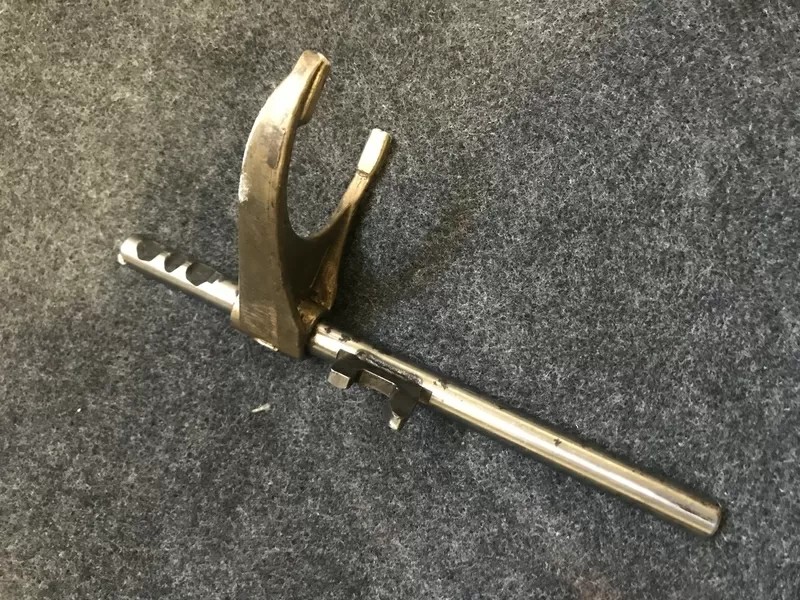 Бу вилка 3-4 передачи 5 ст. КПП JR5 016 Renault Laguna 2, 8200090705