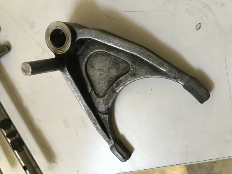 Бу вилка 5-й передачи КПП JR5,  8200730478 Renault Laguna Megane Kangoo