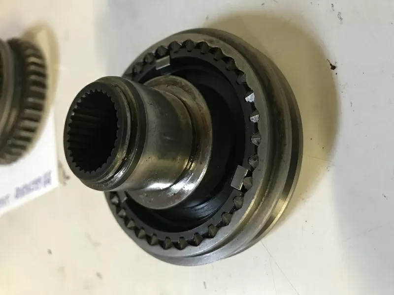 Бу синхронизатор 5-й передачи 1.6L,  оригинал  Chery Amulet 015311303AA