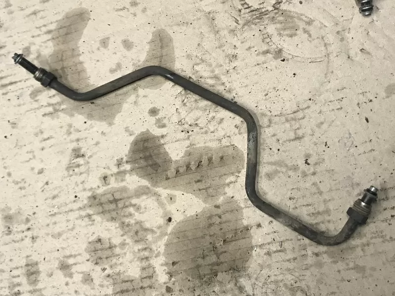 Бу трубка рулевой рейки Renault Laguna 1,  6000025432,  6000025436