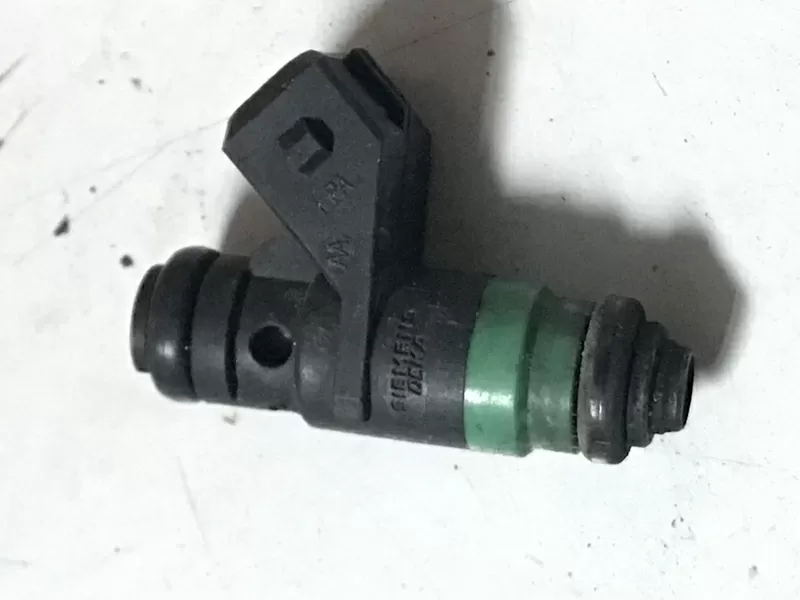 Бу форсунка H028797, 8200028797 Renault Laguna 2, Espace 4, Scenic 2, Megane 2, Vel Satis 2