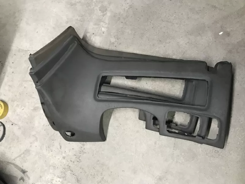 Бу накладка торпедо левая Renault Laguna 2, 7701058926