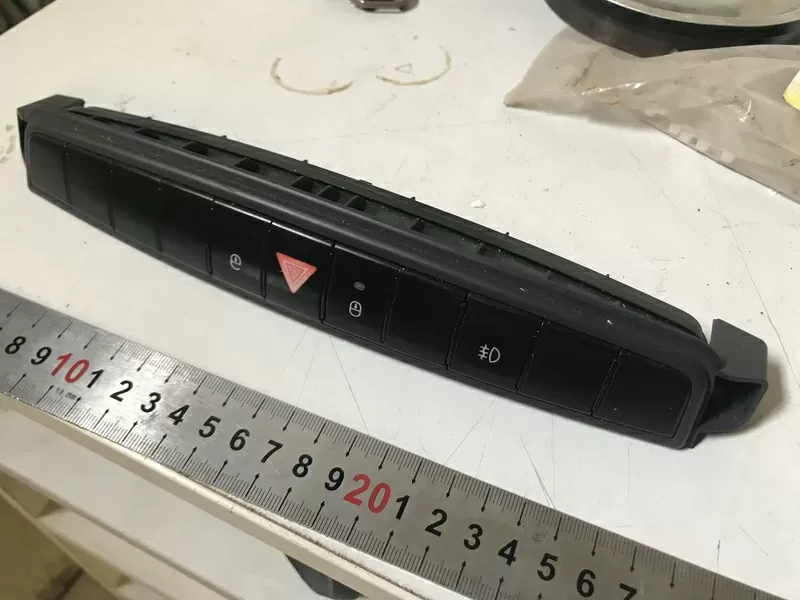 Б/у панель управления,  переключатели Smart Forfour,  A4548202310,  MN900321